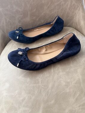 Vince Camuto Navy Suede Bow Ballet Flats